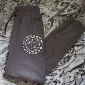 GYMSHARK LEGACY FITNESS JOGGERS small ON RESERVE
